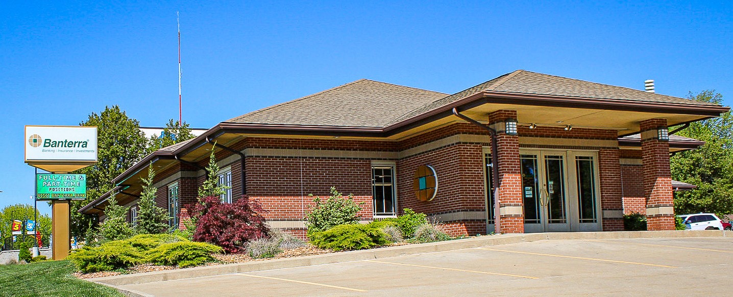 Mt. Vernon Bank - Banterra Location on Broadway St. Mt. Vernon, Illinois